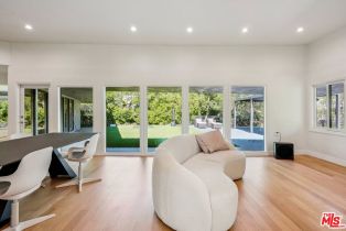 Single Family Residence, 4900 Queen Victoria rd, Woodland Hills, CA 91364 - 21