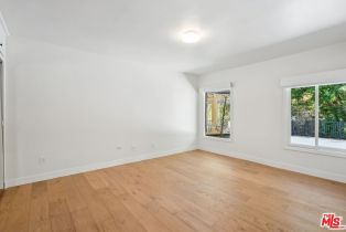 Single Family Residence, 4900 Queen Victoria rd, Woodland Hills, CA 91364 - 40