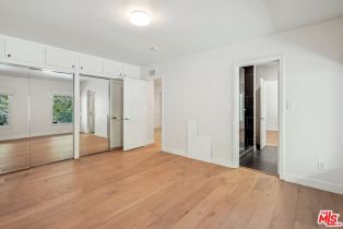 Single Family Residence, 4900 Queen Victoria rd, Woodland Hills, CA 91364 - 44