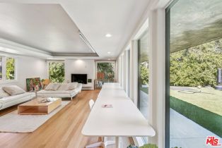 Single Family Residence, 4900 Queen Victoria rd, Woodland Hills, CA 91364 - 6