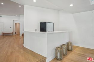 Single Family Residence, 4900 Queen Victoria rd, Woodland Hills, CA 91364 - 11