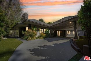 Single Family Residence, 4900 Queen Victoria rd, Woodland Hills, CA 91364 - 57