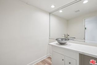 Single Family Residence, 4900 Queen Victoria rd, Woodland Hills, CA 91364 - 47