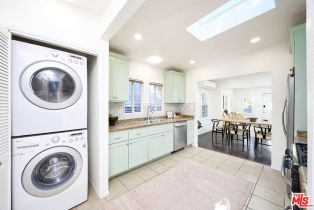 Single Family Residence, 905 5th ave, Venice, CA 90291 - 13