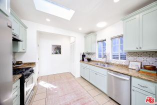 Single Family Residence, 905 5th ave, Venice, CA 90291 - 11