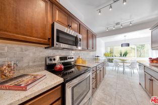 Condominium, 5600 Kensington way, Culver City, CA 90230 - 4