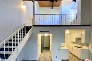 , 5460 WHITE OAK ave, Encino, CA 91316 - 3