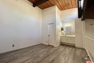 , 5460 WHITE OAK ave, Encino, CA 91316 - 8