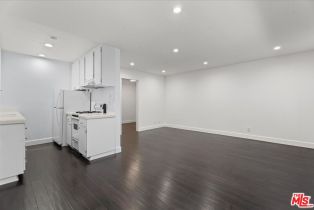 Condominium, 2311 4th st, Santa Monica, CA 90405 - 5