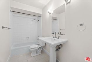 Condominium, 2311 4th st, Santa Monica, CA 90405 - 19