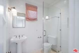 Residential Income, 432 Smithwood dr, Beverly Hills, CA 90212 - 18