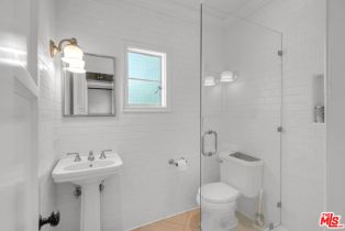 Residential Income, 432 Smithwood dr, Beverly Hills, CA 90212 - 28