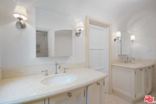 Residential Income, 432 Smithwood dr, Beverly Hills, CA 90212 - 16