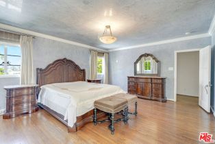 Residential Income, 432 Smithwood dr, Beverly Hills, CA 90212 - 24