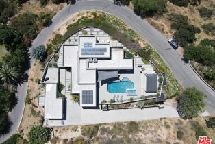 , 1565 Glen Oaks blvd, Pasadena, CA 91105 - 3