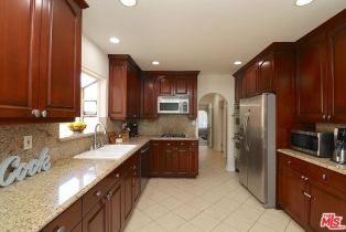 Single Family Residence, 22651 Jameson dr, Calabasas, CA 91302 - 13