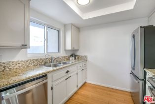 Condominium, 1335 Newport ave, Long Beach, CA 90804 - 9