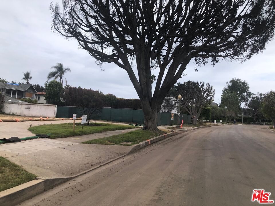 , 530 Chapala dr, Pacific Palisades, CA 90272 - 1