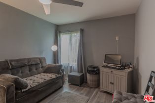 Condominium, 3719 Country Club dr, Long Beach, CA 90807 - 9