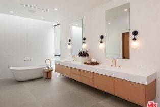 Single Family Residence, 9705 Oak Pass rd, Beverly Hills, CA 90210 - 17