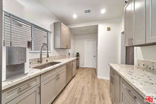 Single Family Residence, 224 Elmwood ave, Burbank, CA 91502 - 21