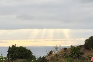 , 15461 De Pauw st, Pacific Palisades, CA 90272 - 3