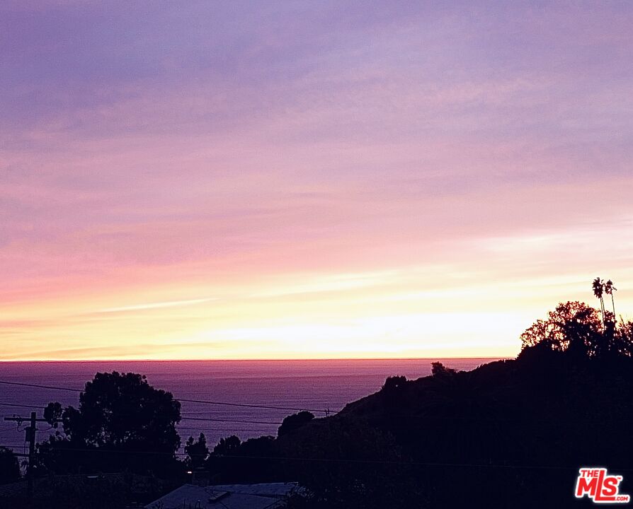 , 15461 De Pauw st, Pacific Palisades, CA 90272 - 1