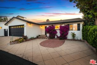 Single Family Residence, 3909 Glenridge dr, Sherman Oaks, CA 91423 - 2