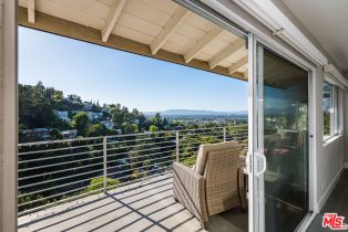 Single Family Residence, 3909 Glenridge dr, Sherman Oaks, CA 91423 - 11