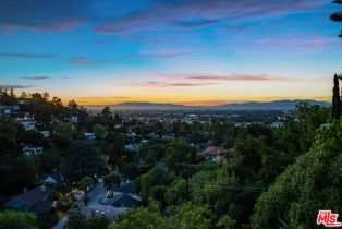 Single Family Residence, 3909 Glenridge dr, Sherman Oaks, CA 91423 - 5