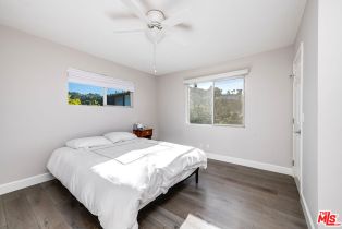 Single Family Residence, 3909 Glenridge dr, Sherman Oaks, CA 91423 - 25