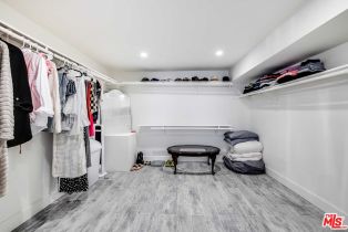 Single Family Residence, 3909 Glenridge dr, Sherman Oaks, CA 91423 - 34