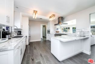 Single Family Residence, 3909 Glenridge dr, Sherman Oaks, CA 91423 - 20