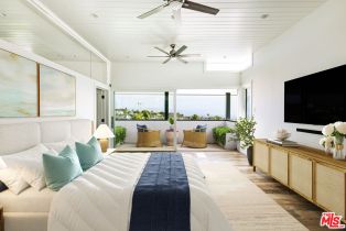 Single Family Residence, 934 1st st, Manhattan Beach, CA 90266 - 9