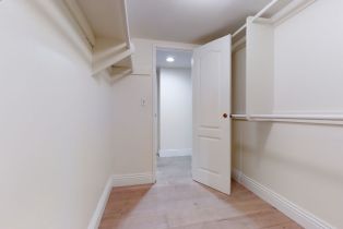 , 10660 WILSHIRE blvd, Westwood, CA 90024 - 24