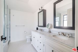 , 719 Superba ave, Venice, CA 90291 - 25