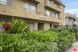 Residential Income, 2332 Bentley ave, Westwood, CA 90064 - 4