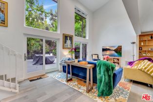 , 3906 Alta Mesa dr, Studio City, CA 91604 - 3