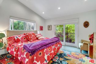 , 3906 Alta Mesa dr, Studio City, CA 91604 - 11