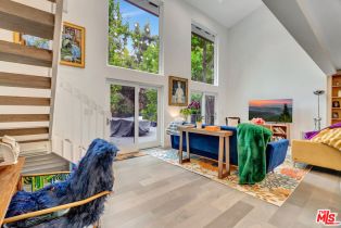 , 3906 Alta Mesa dr, Studio City, CA 91604 - 2