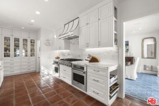 Single Family Residence, 365 Comstock ave, Westwood, CA 90024 - 9