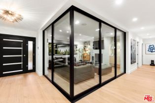 Single Family Residence, 4961 Noeline ave, Encino, CA 91436 - 16