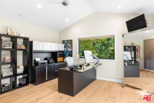 Single Family Residence, 4961 Noeline ave, Encino, CA 91436 - 52