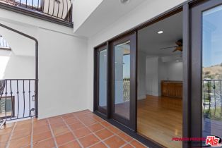 Single Family Residence, 4932 Llano dr, Woodland Hills, CA 91364 - 36