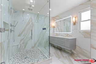 Single Family Residence, 4932 Llano dr, Woodland Hills, CA 91364 - 32