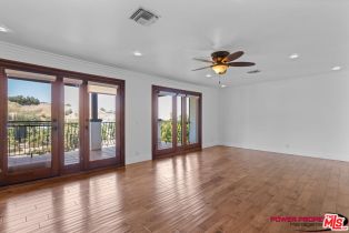 Single Family Residence, 4932 Llano dr, Woodland Hills, CA 91364 - 7