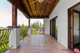 Single Family Residence, 4932 Llano dr, Woodland Hills, CA 91364 - 35