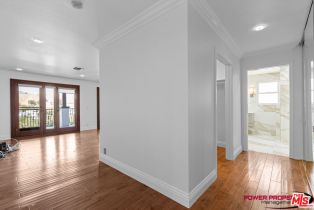 Single Family Residence, 4932 Llano dr, Woodland Hills, CA 91364 - 5