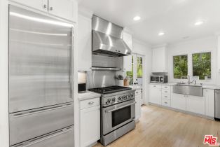 , 9530 Cedarbrook dr, Beverly Hills, CA 90210 - 8