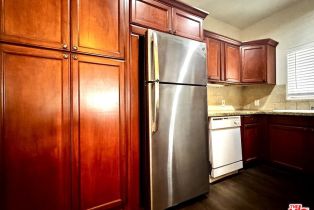 Apartment, 248 Reeves dr, Beverly Hills, CA 90212 - 11